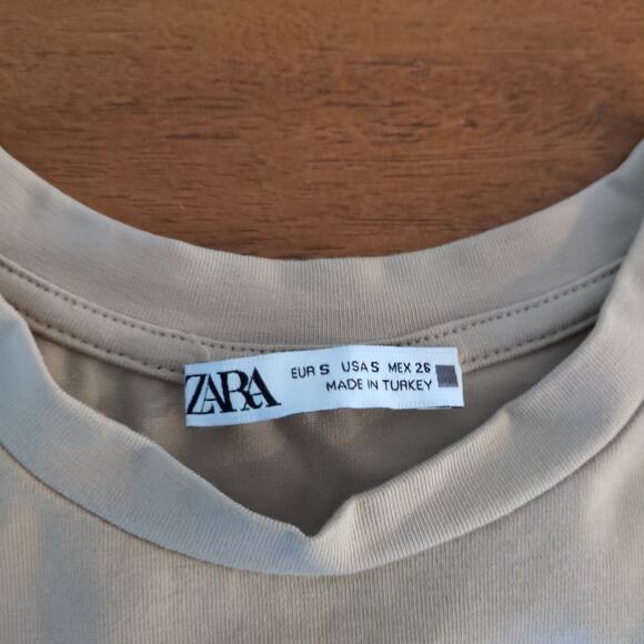 ZARA women's sleeveless high neck cropped top Tank top size Small EUC - Picture 2 of 6